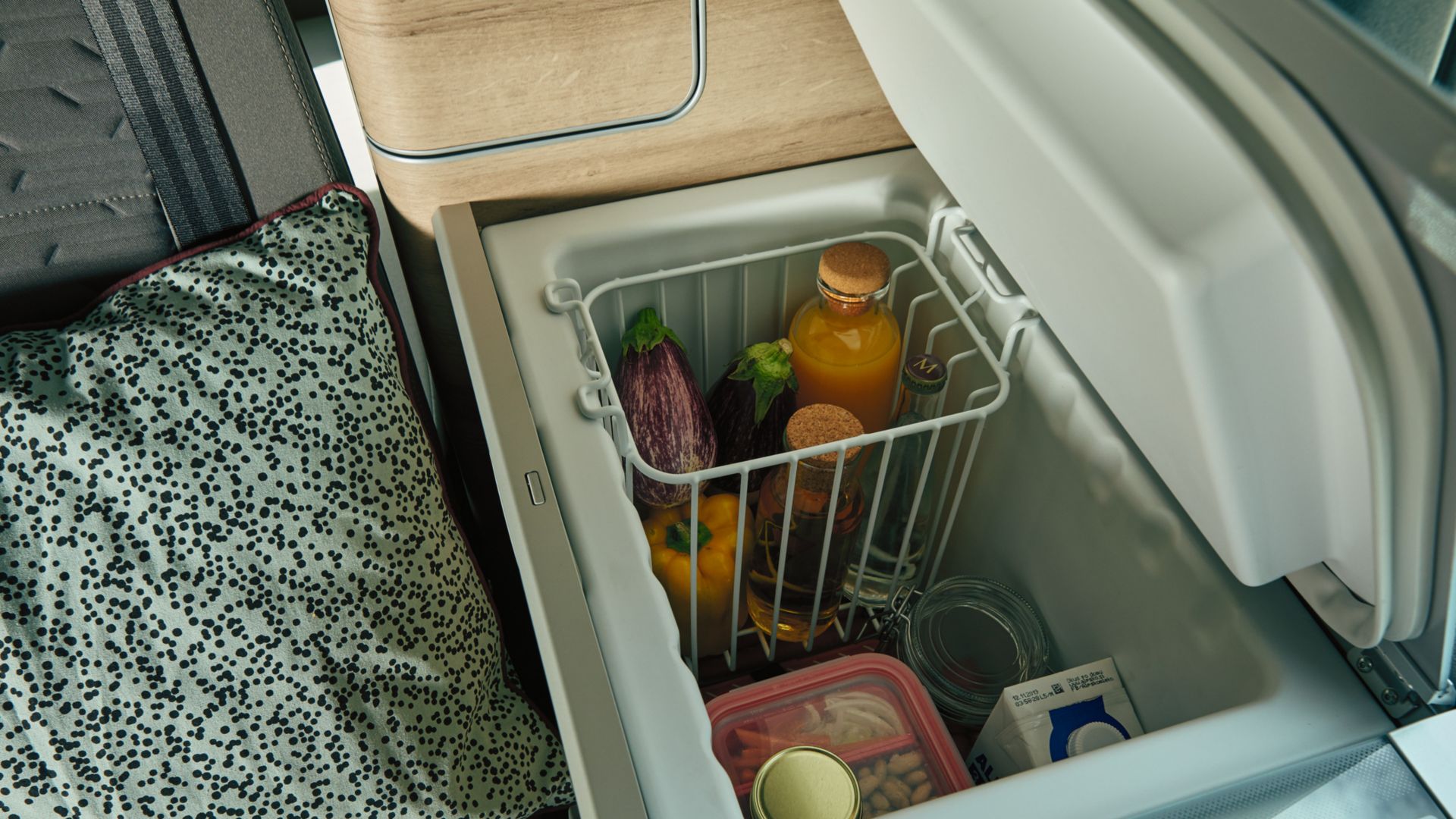 VW California Ocean fridge