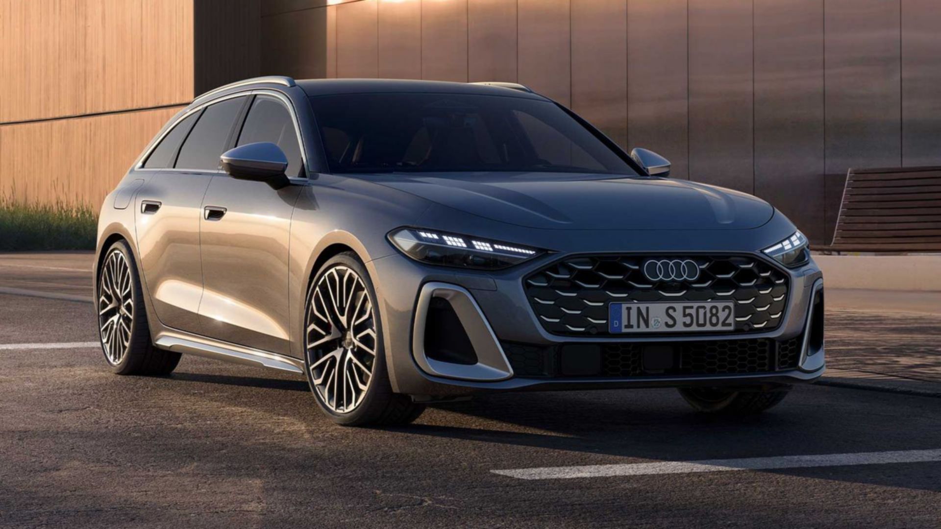 Vue avant de l’Audi S5 Avant