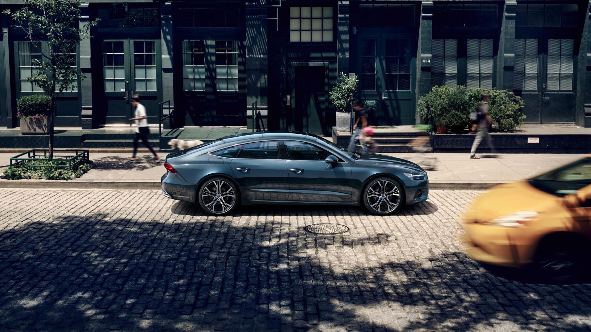 Audi A7 vista laterale