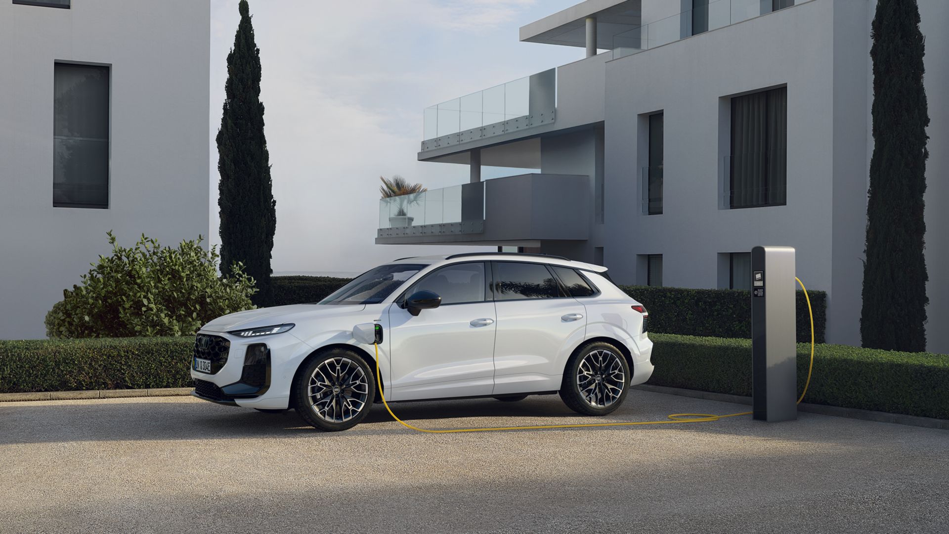 amag-audi-q4-laterale