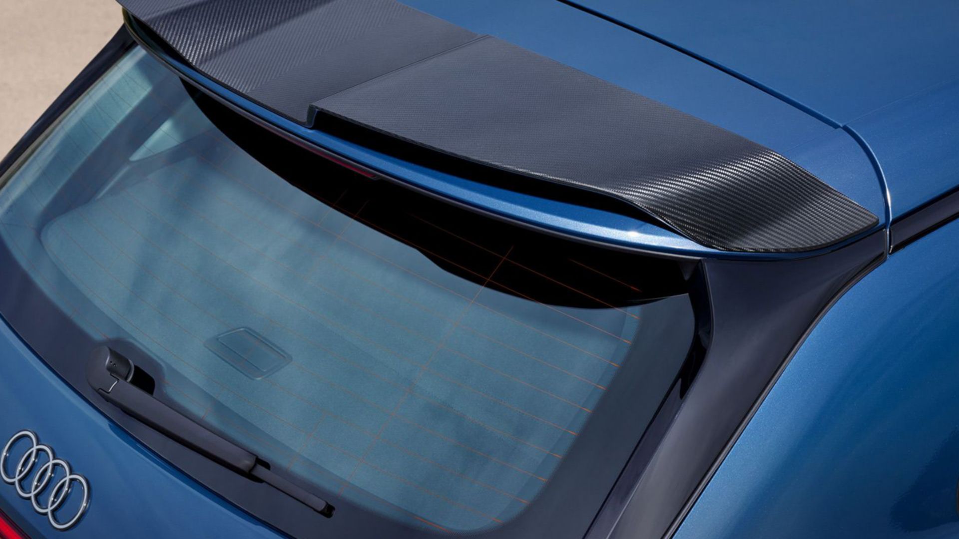 Audi Q6 e-tron tetto posteriore