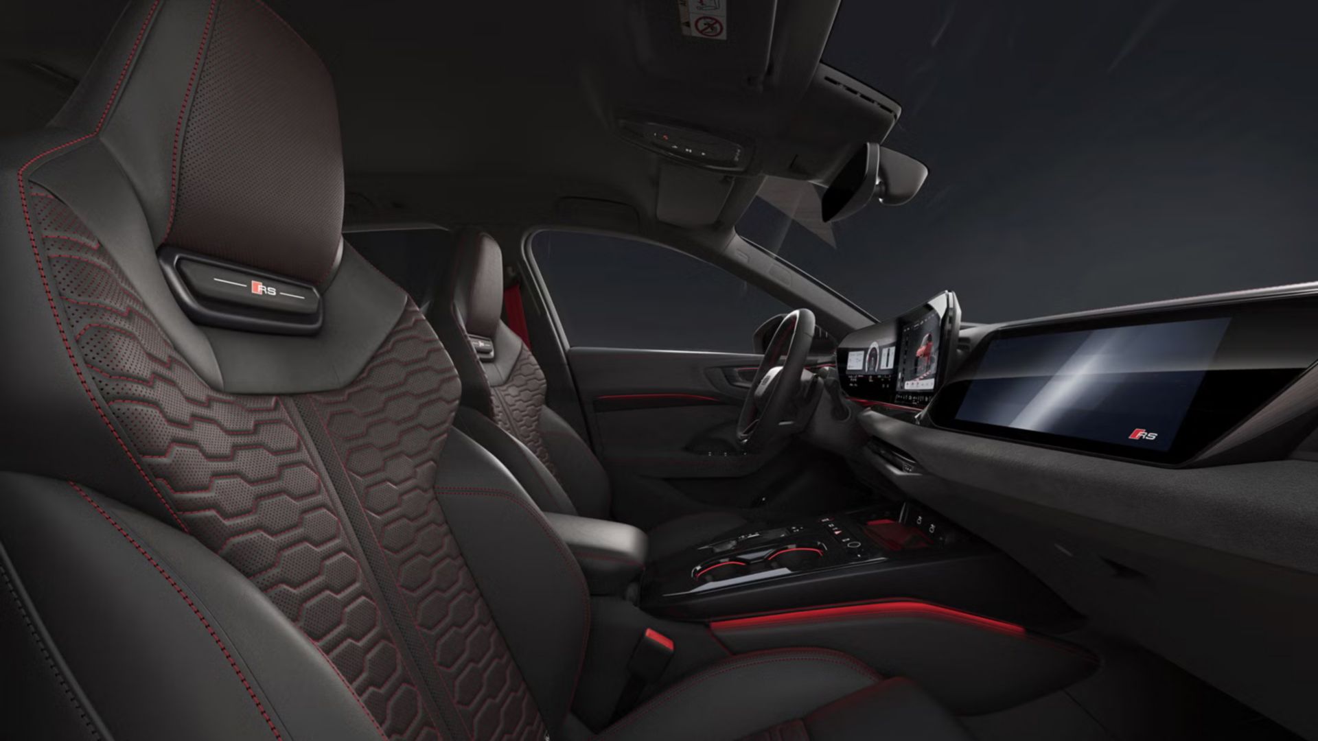 Grüner Audi RS 3 Sportback Seite und Heck