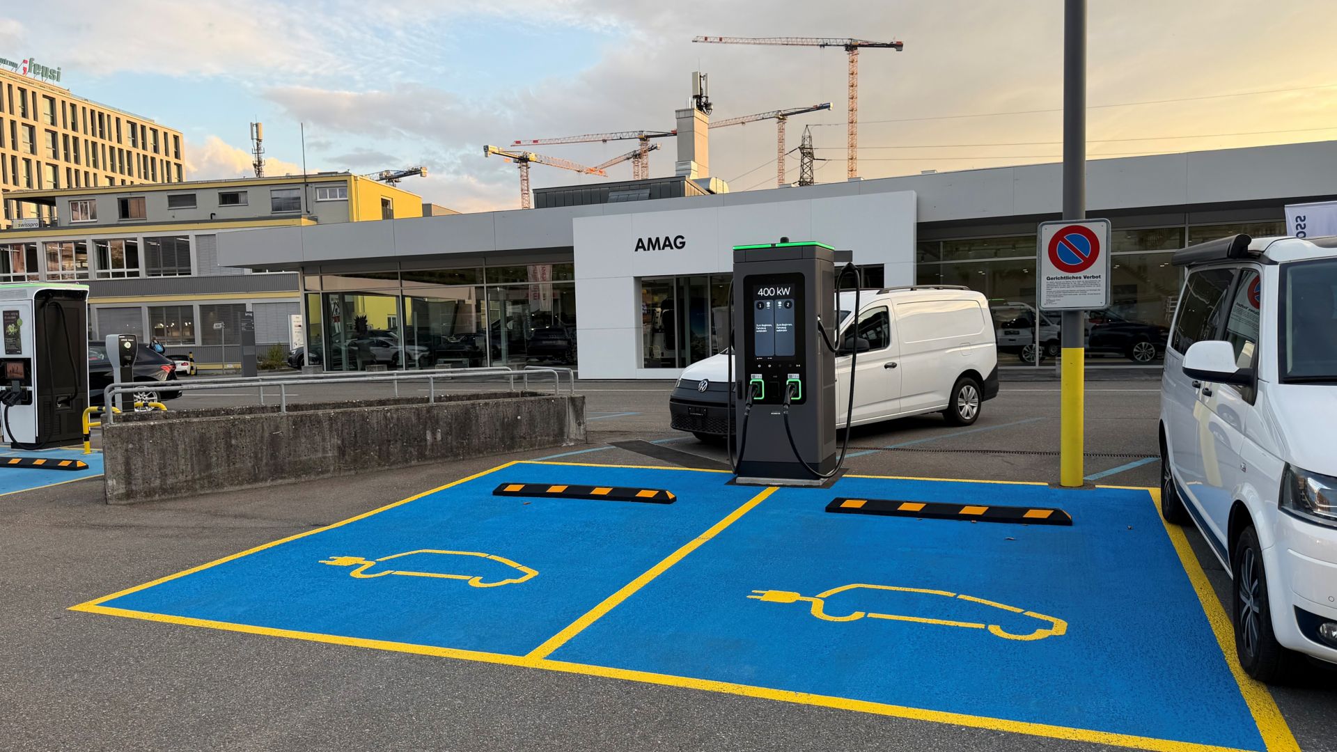 AMAG Bern Schnellladestation 400kw