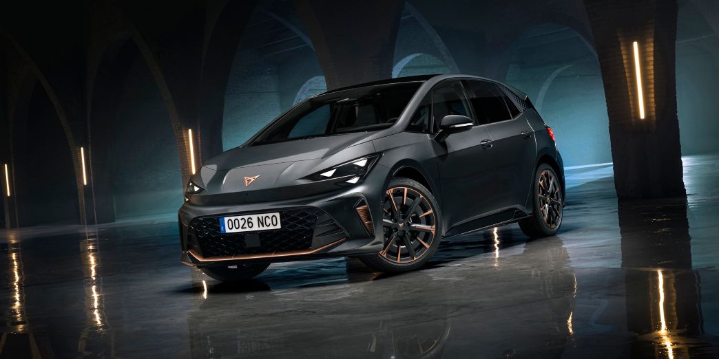cupra-born-side-view