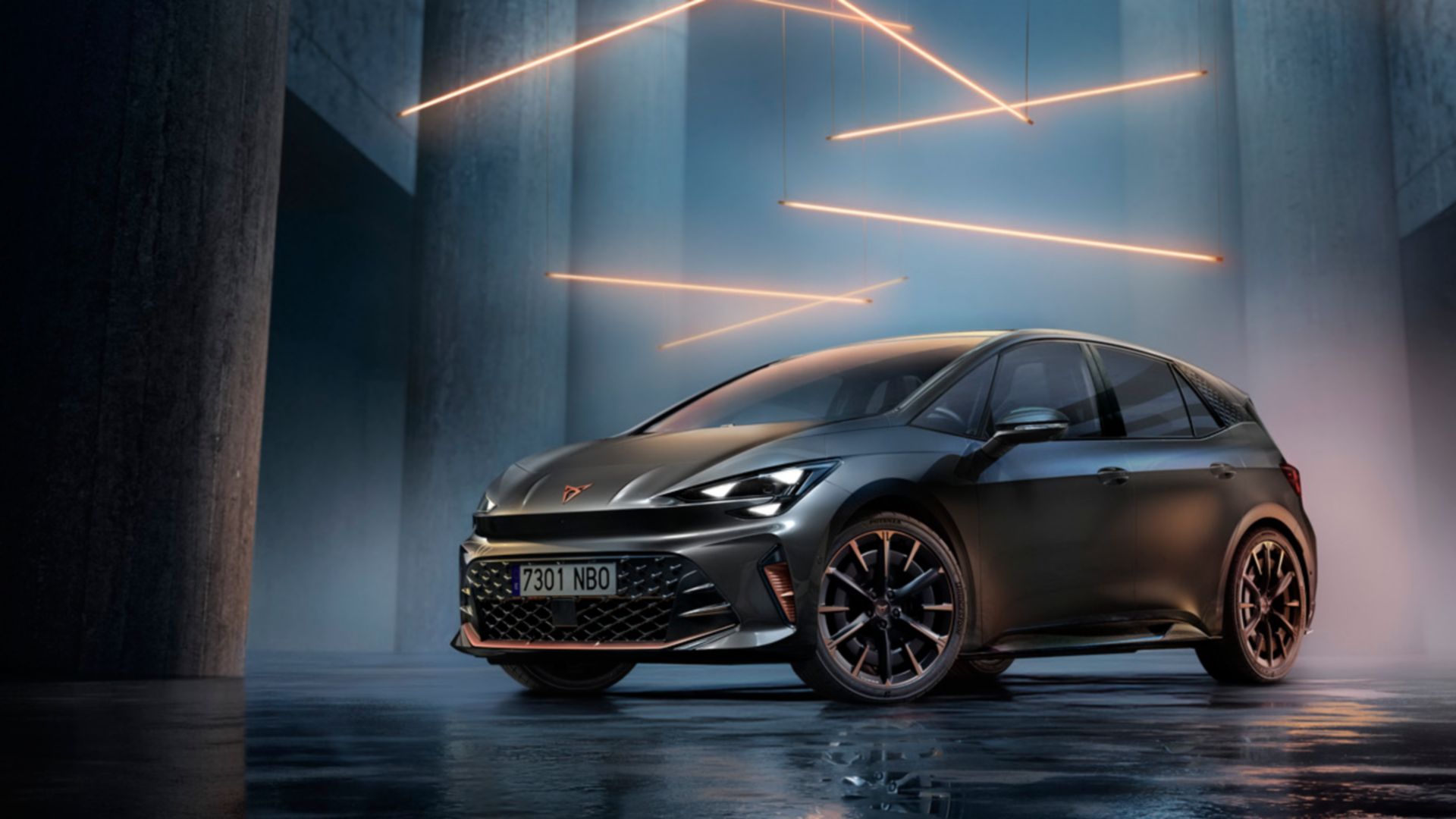 AMAG CUPRA Born seitlich