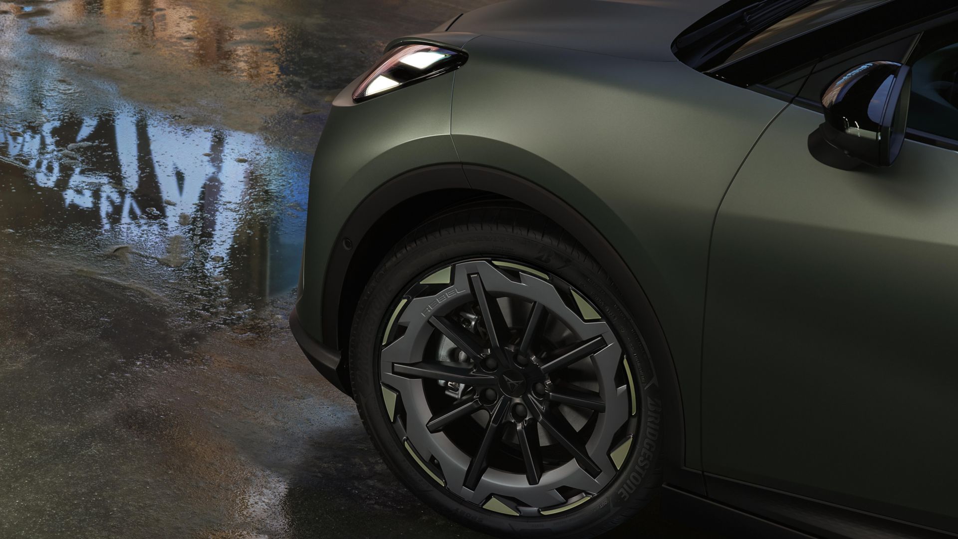 View of the wheels of the CUPRA Raval