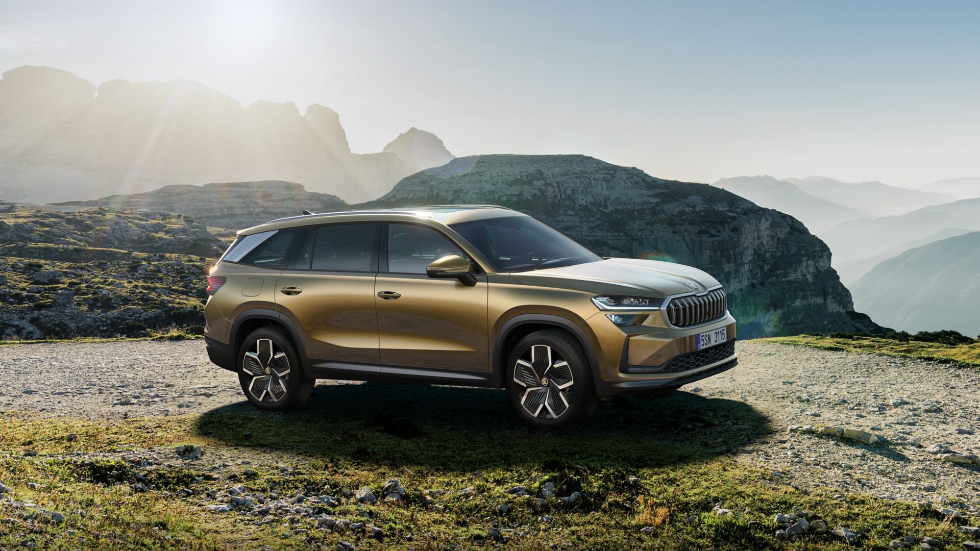 Škoda Kodiaq in montagna vista laterale