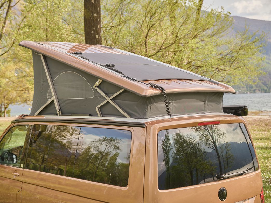Solaranlage auf einem VW California Aufstelldach