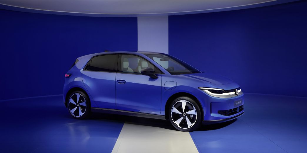 VW ID. Polo blau seitlich