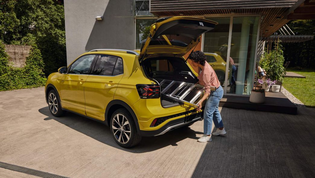 VW T-Cross gelb Kofferraum