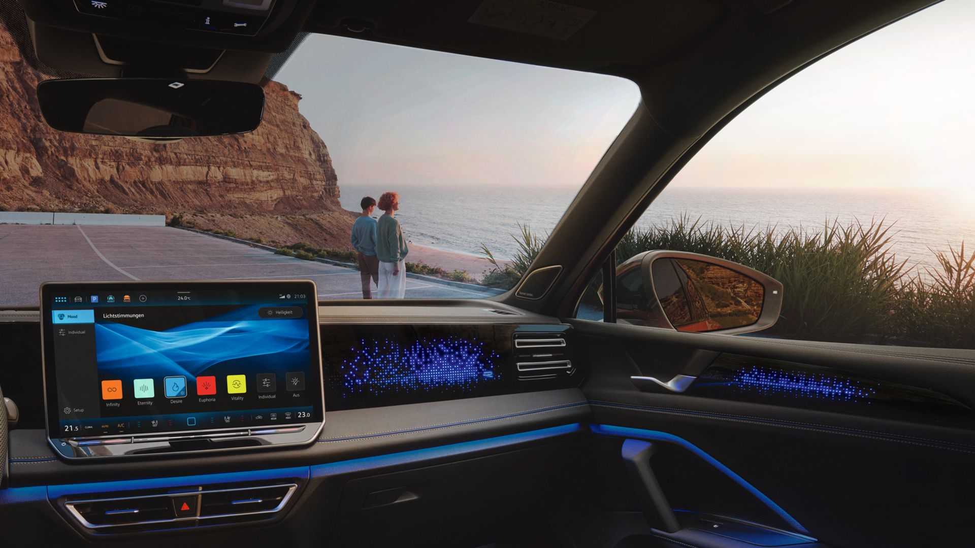 Blaue Ambientebeleuchtung des VW Tiguan