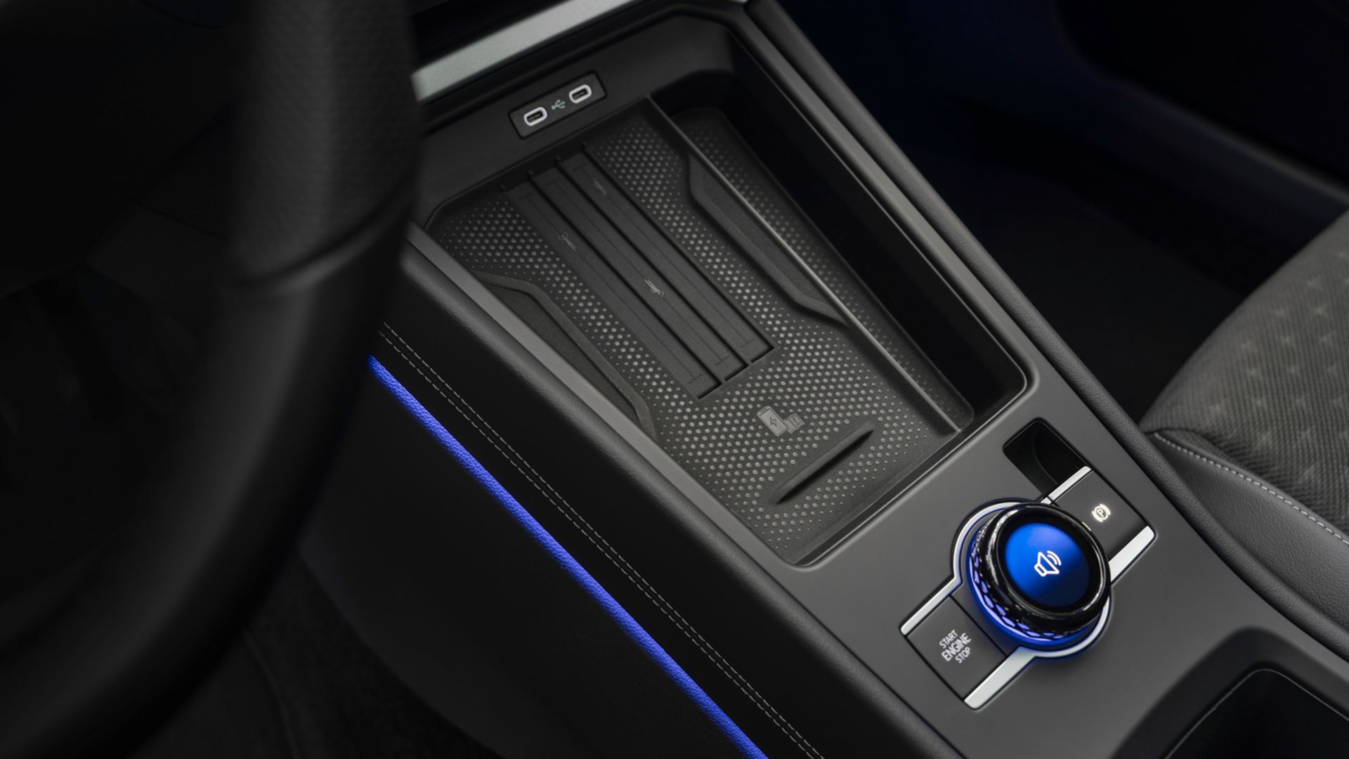 VW T-Roc center console