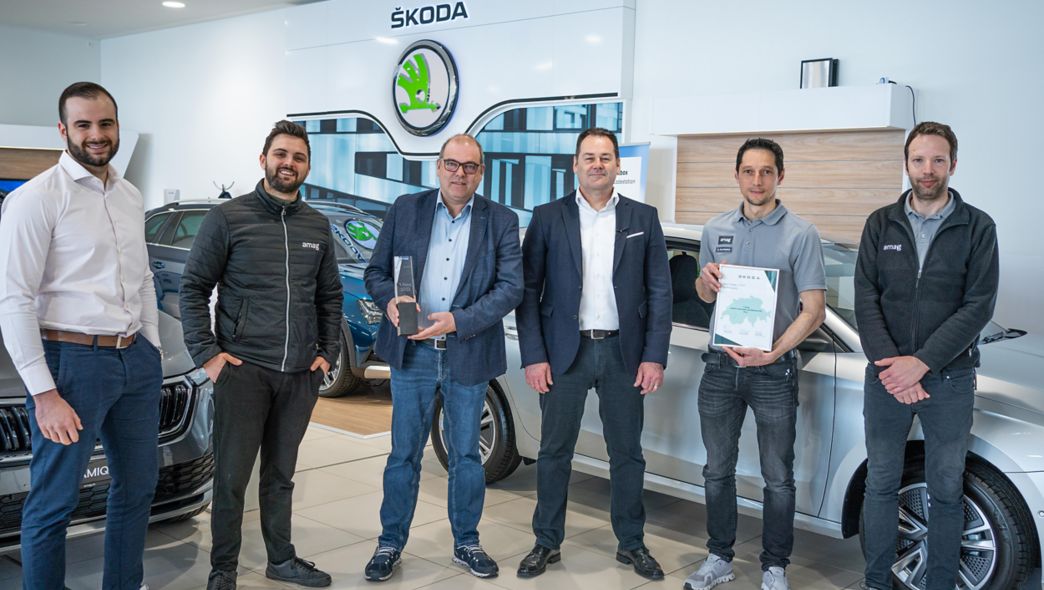 Team AMAG Chur im Škoda Showroom