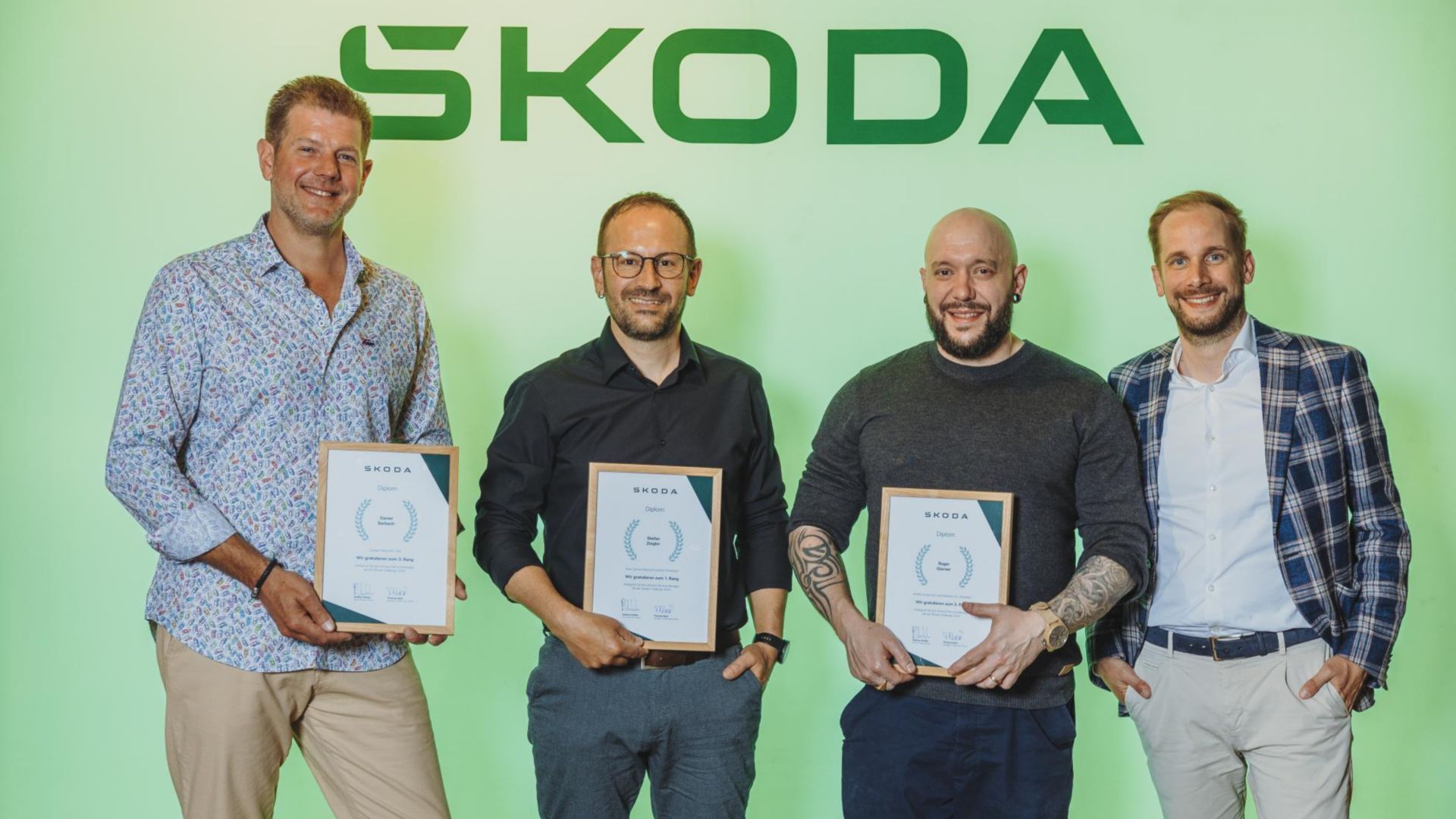 Erfolg im Aftersales: Die Erstplatzierten der Kategorie «Service Advisor / Service Manager». Zweiter von rechts: Roger Glarner von der AMAG Altstetten, der sich den hervorragenden 2. Platz sicherte.