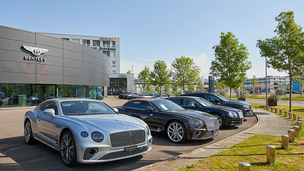Our immediately available Bentley models
